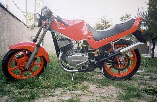 Jawa 634, customized